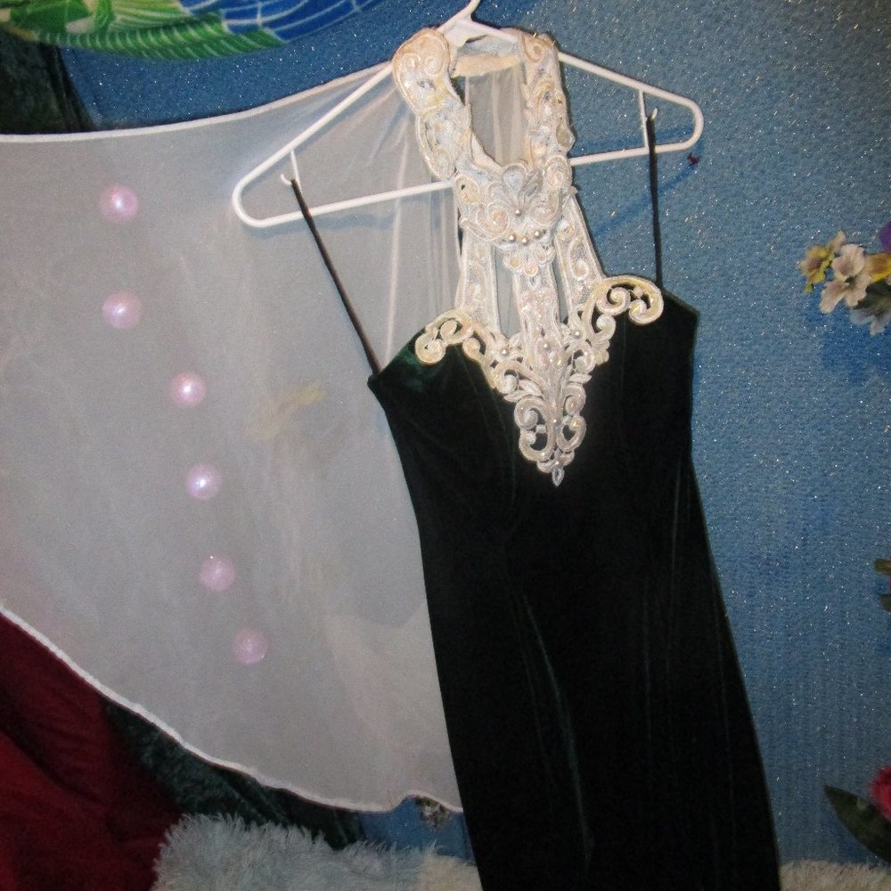 vintage Green velvet and white lace/pearl dress